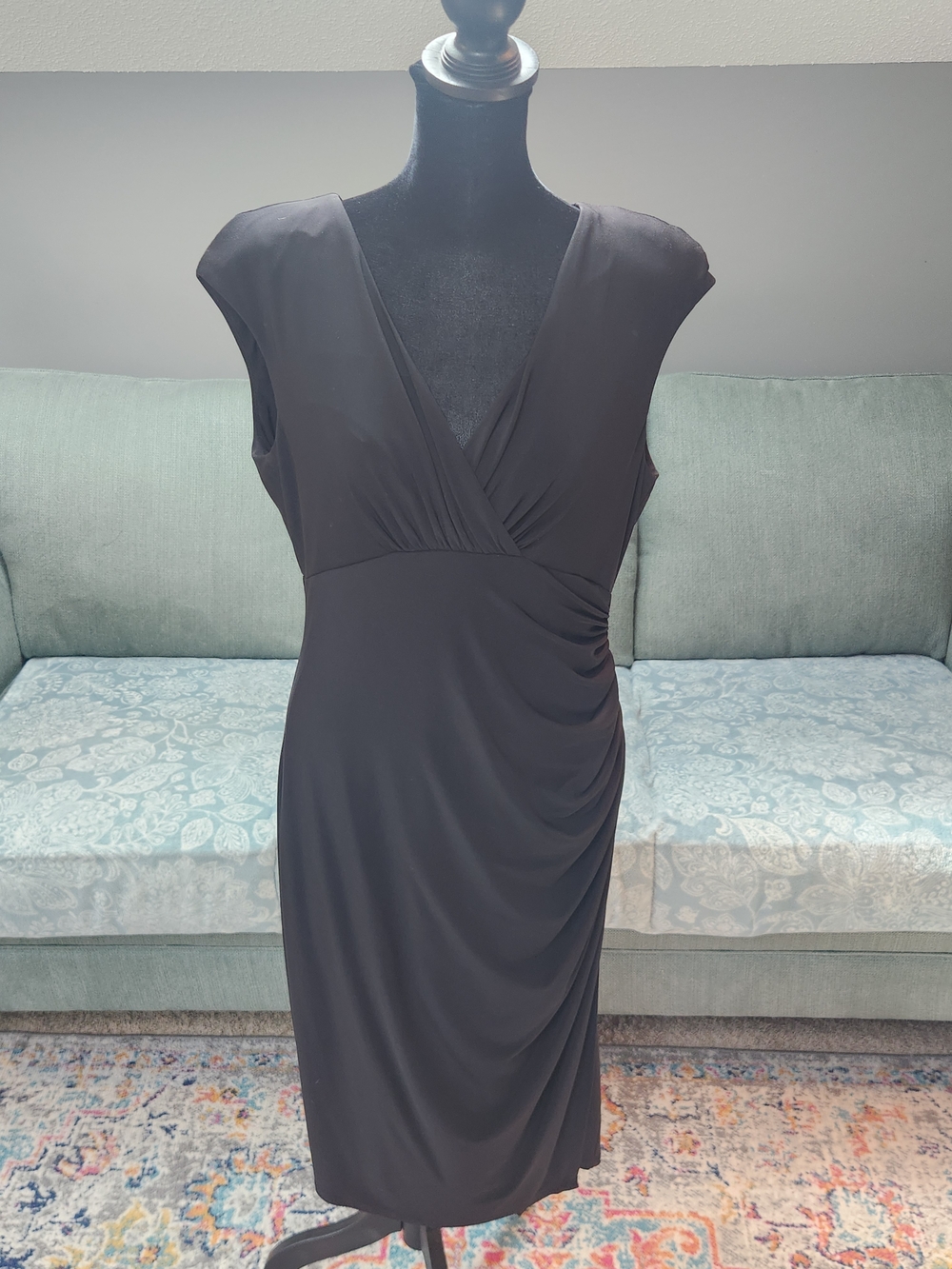 Lauren Ralph Lauren Black V-Neck Ruched Midi Dress Elegant Size 12
